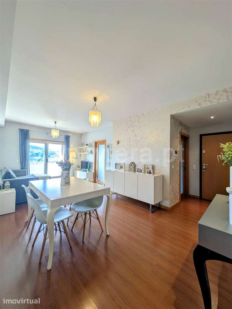 Apartamento T2 no Centro de Paredes - Grande imagem: 4/16