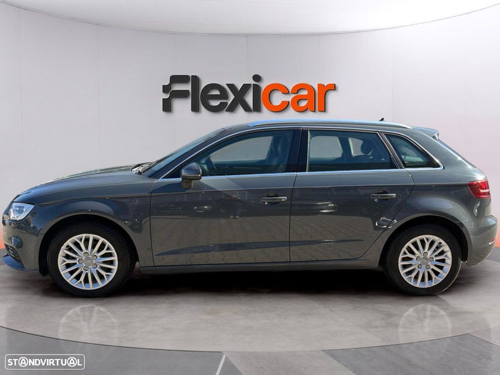 Audi A3 Sportback 1.6 TDI Sport - 4