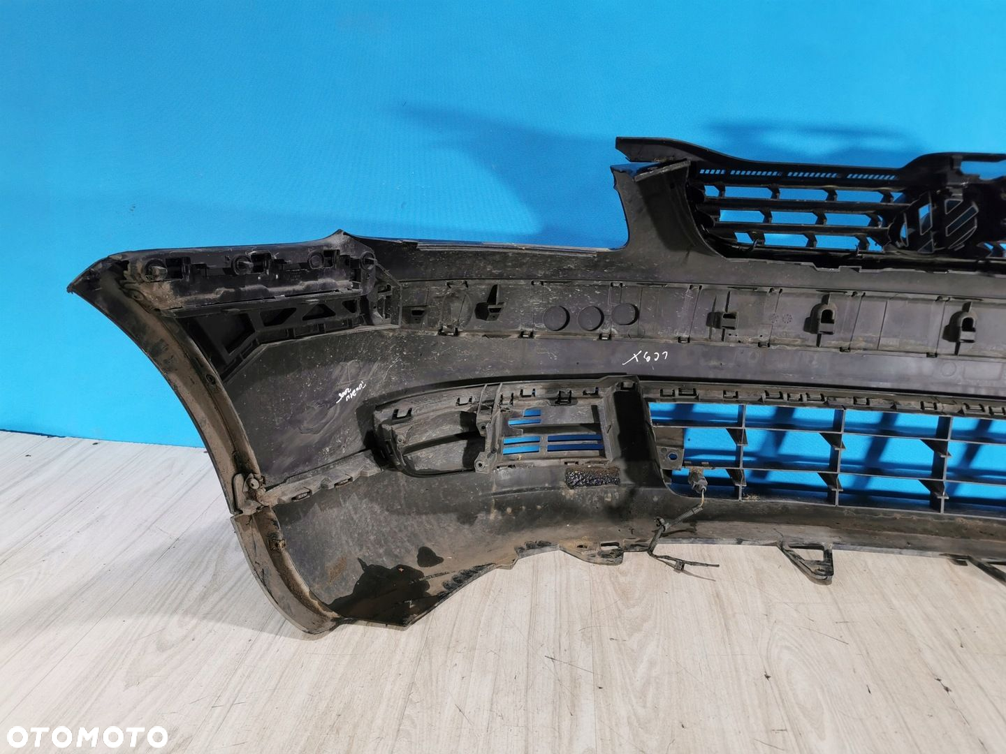 VW Touran I Caddy III zderzak przód przedni LC9X - 4