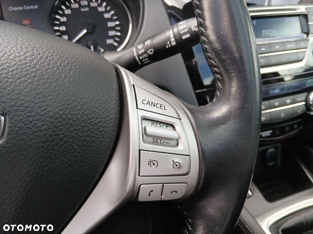 Nissan Qashqai 1.6 DIG-T Acenta - 17