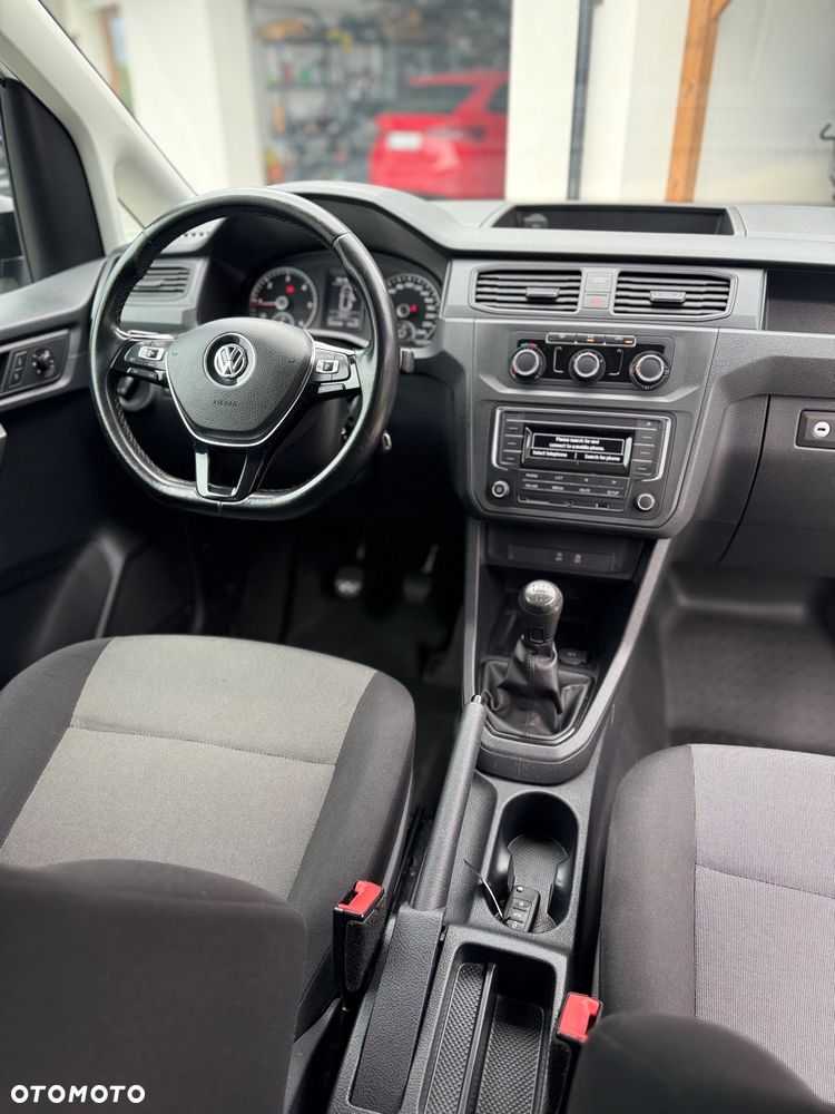 Volkswagen Caddy 2.0 TDI Comfortline - 15