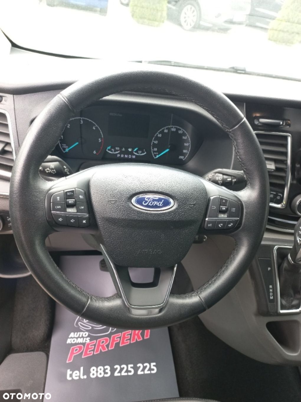 Ford Tourneo Custom - 14