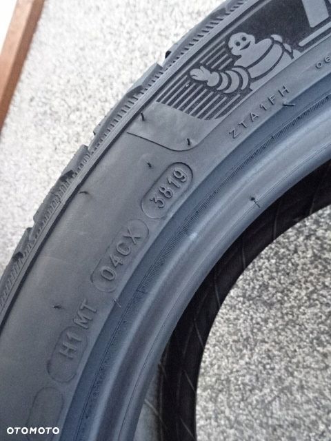 225/45/R18 95V Extra loud Michelin Pilot Alpin 5 - 7