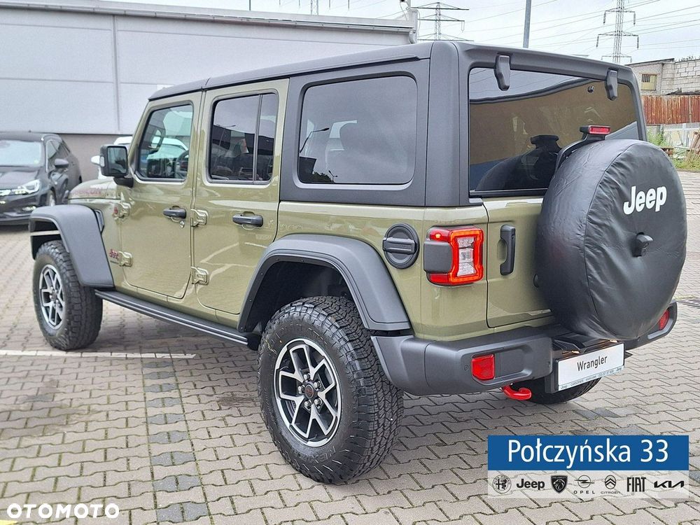 Jeep Wrangler - 8