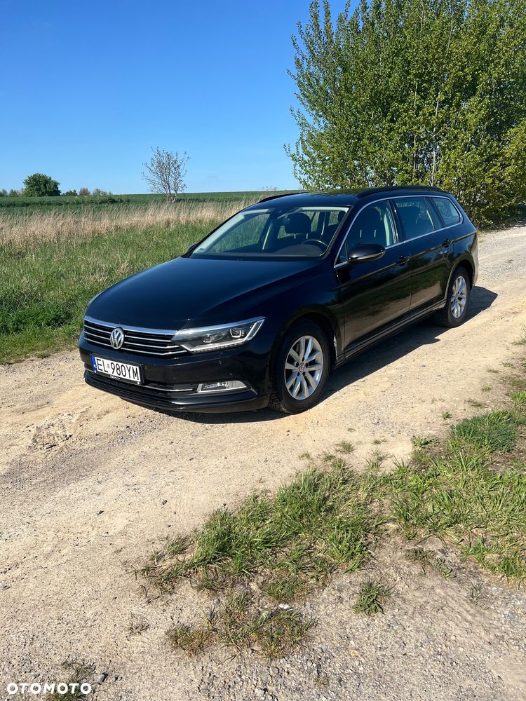 Volkswagen Passat - 14