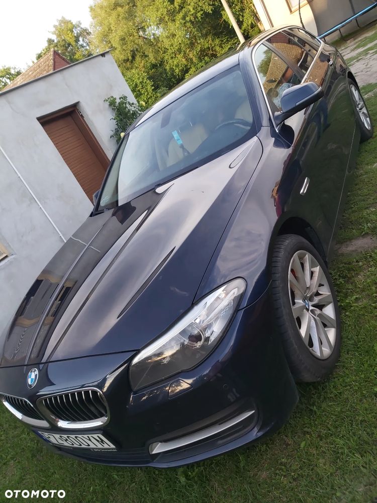 BMW Seria 5 520d xDrive - 2