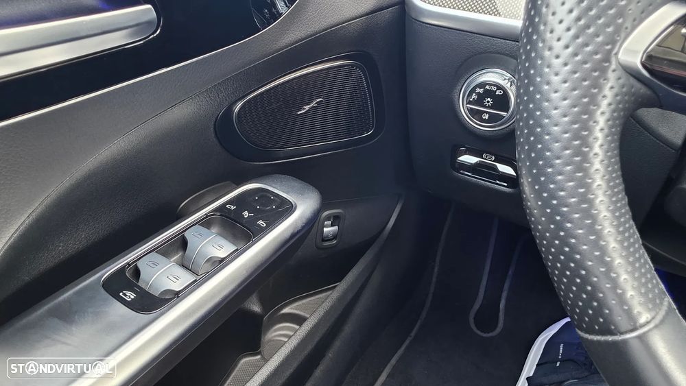 Mercedes-Benz C 300 - 44