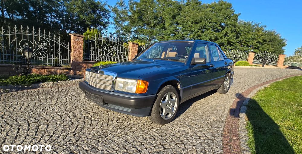 Mercedes-Benz W201