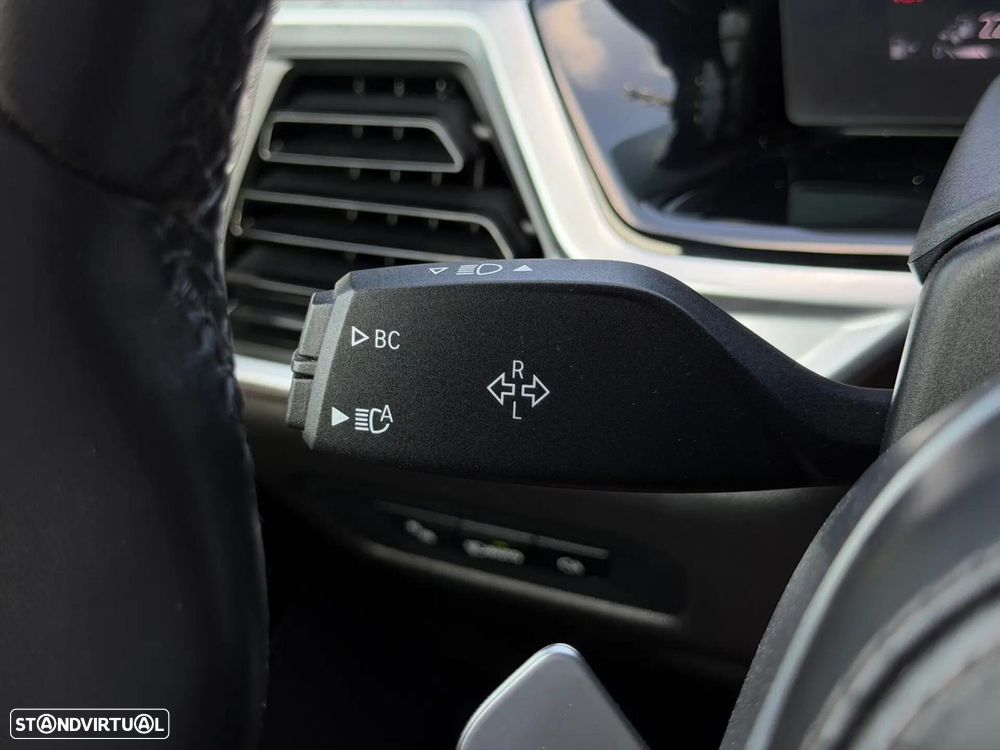 BMW X5 50 e xDrive Pack M Desportivo Pro — fotografia 37