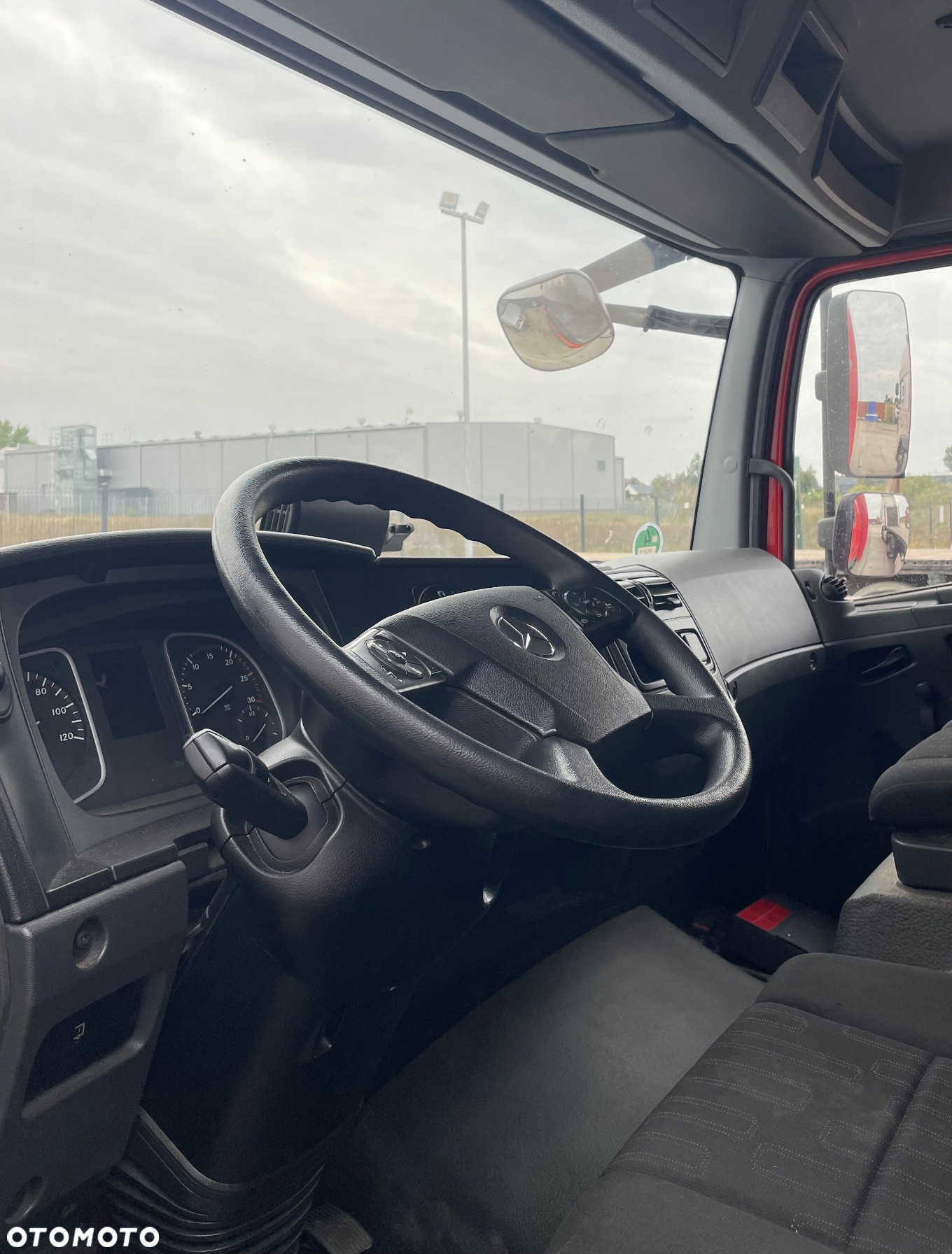 Mercedes-Benz Atego 818 - 15