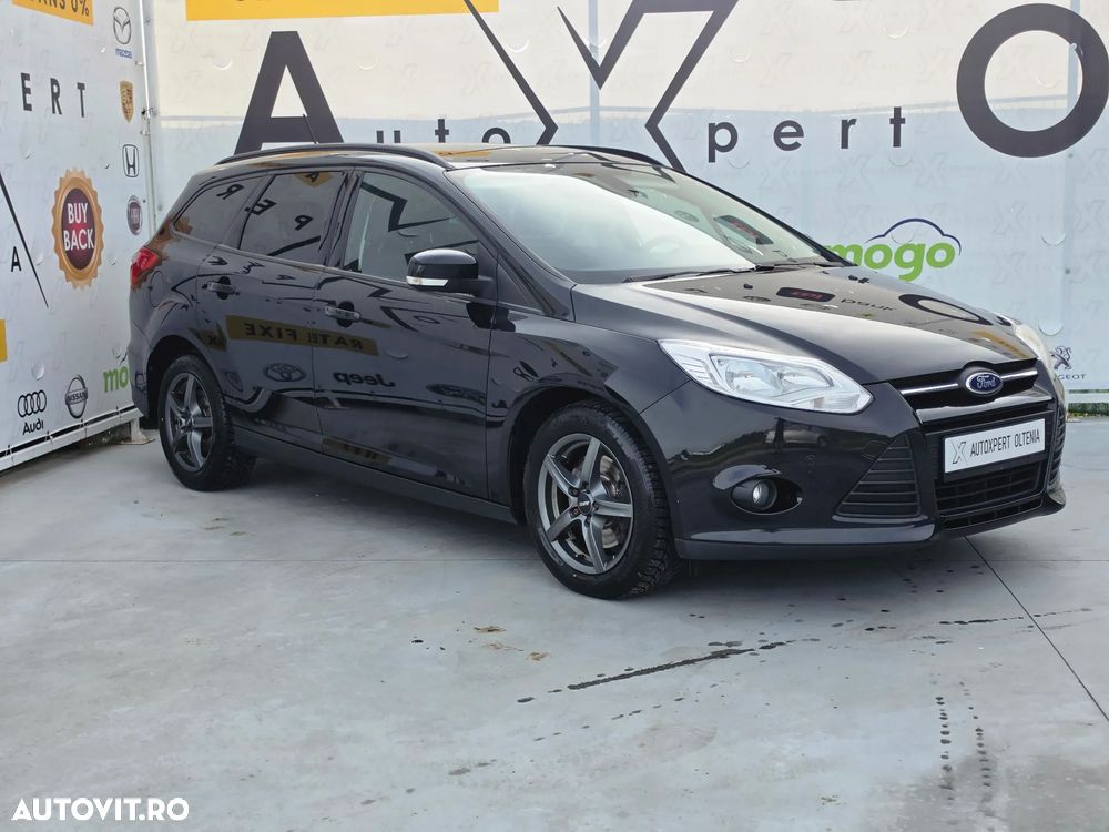 Ford Focus 2.0 TDCI DPF Powershift Titanium - 3