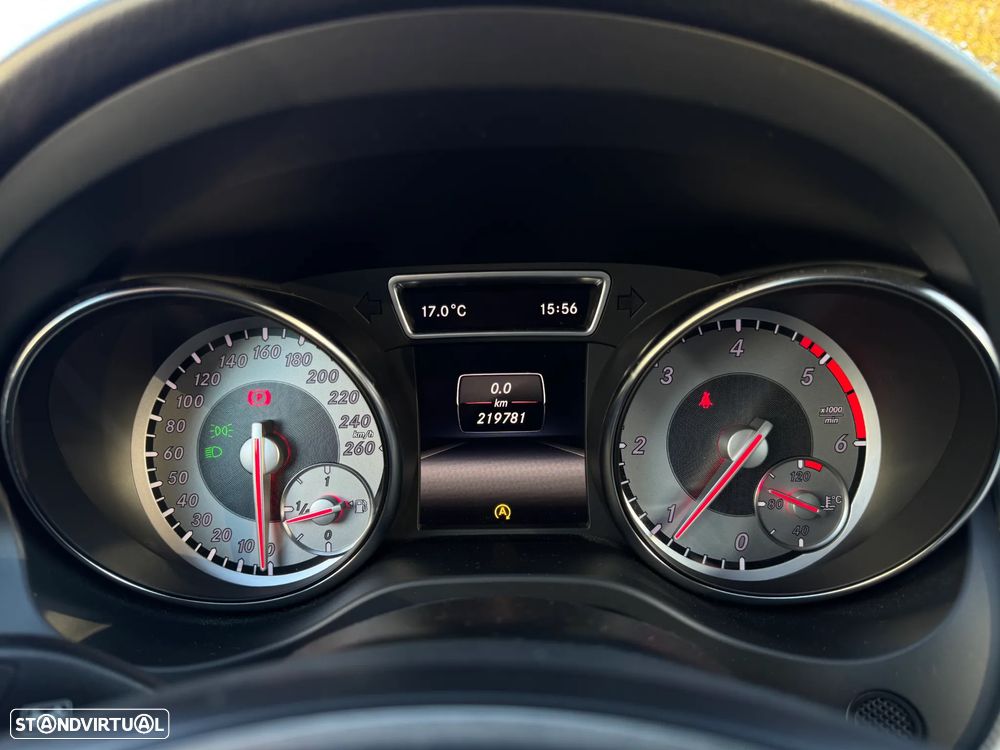 Mercedes-Benz CLA 180 (CDI) d Urban - 20