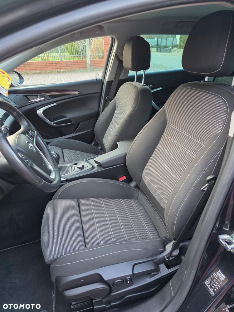 Opel Insignia 2.0 CDTI - 25
