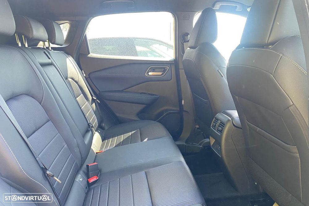 Nissan Qashqai 1.3 DIG-T Tekna - 10