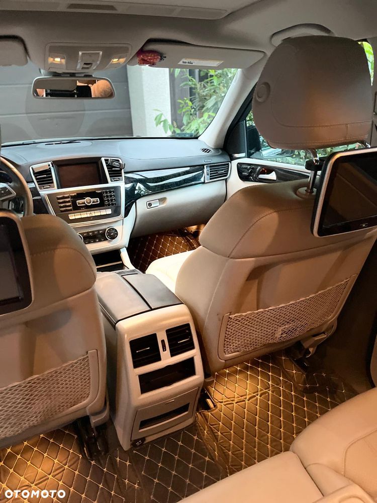 Mercedes-Benz GL 450 4Matic 7G-TRONIC - 33