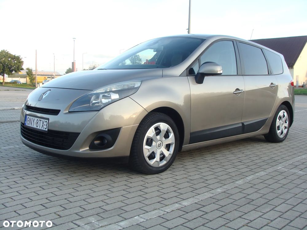 Renault Scenic 1.9 dCi Expression - 24