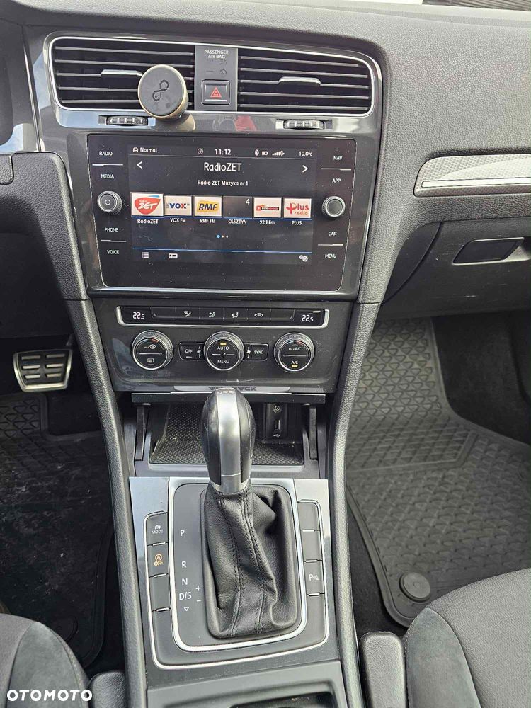 Volkswagen Golf - 12