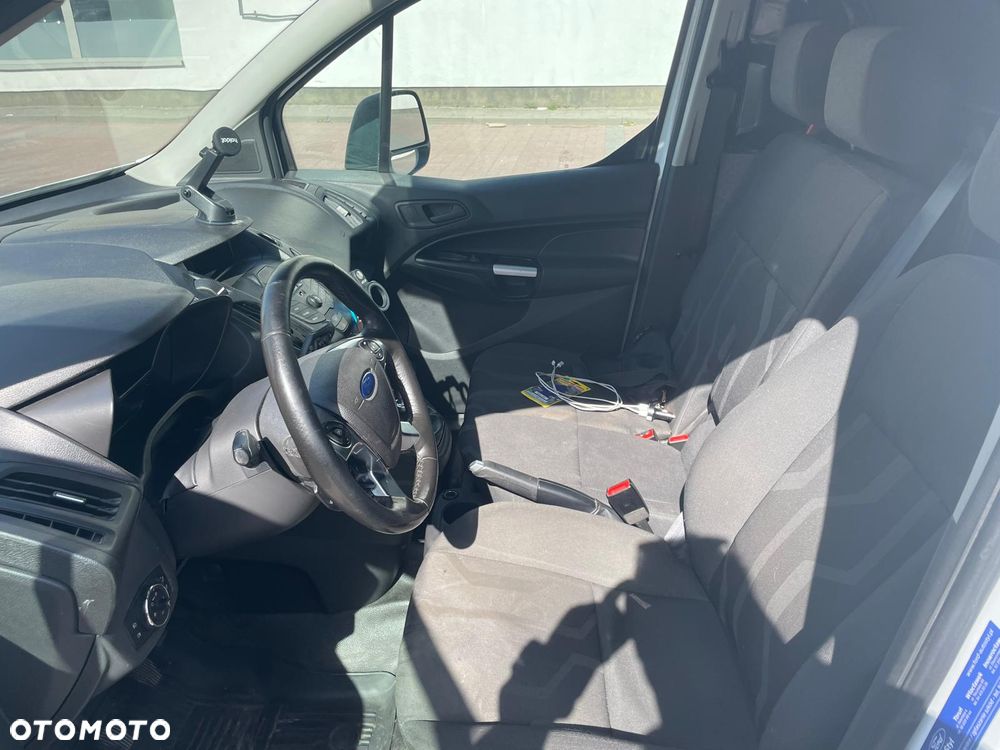 Ford TRANSIT CONNECT - 19