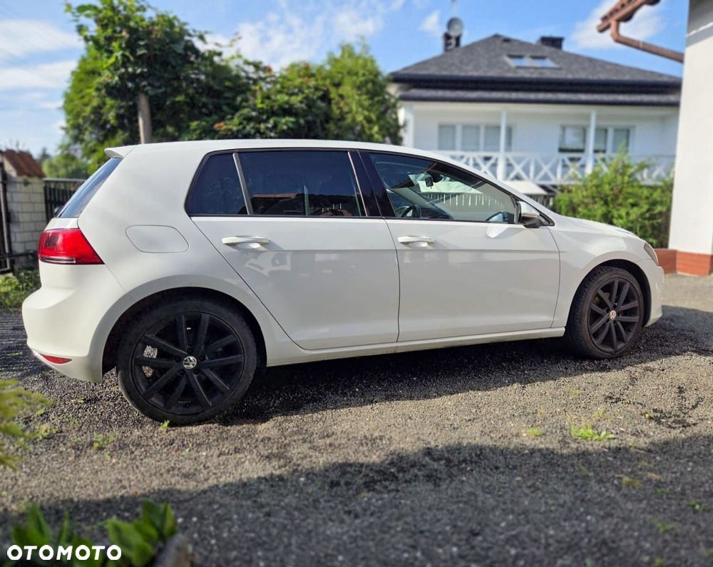 Volkswagen Golf 2.0 TDI (BlueMotion Technology) Comfortline - 26