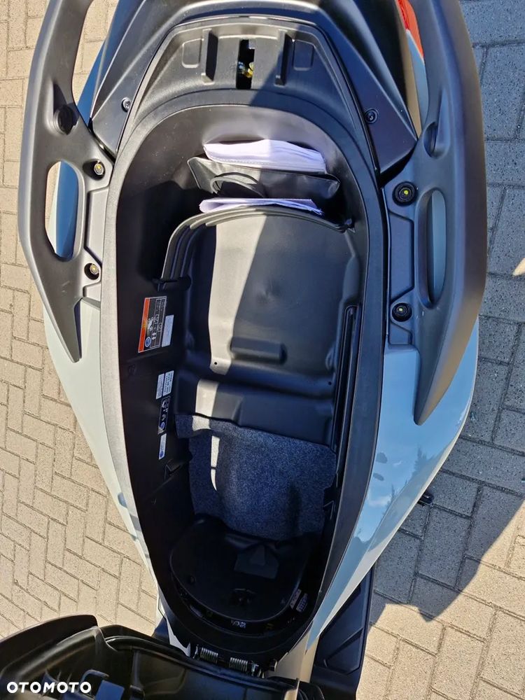 Honda NSS - 5