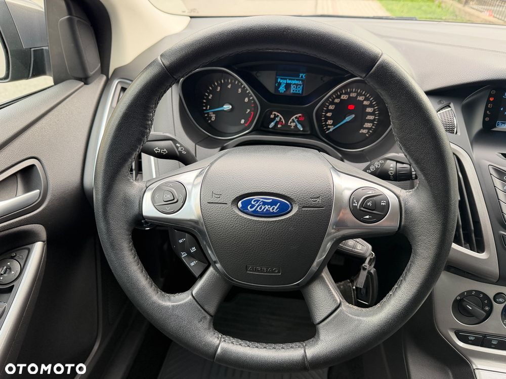 Ford Focus 1.0 EcoBoost Start-Stopp-System SYNC Edition - 11