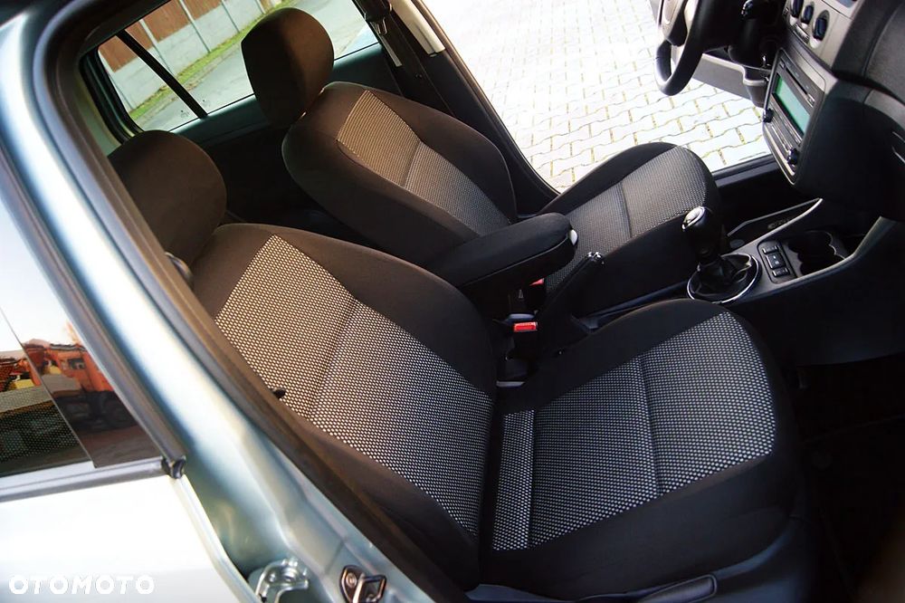 Skoda Fabia 1.2 TSI Scout - 33