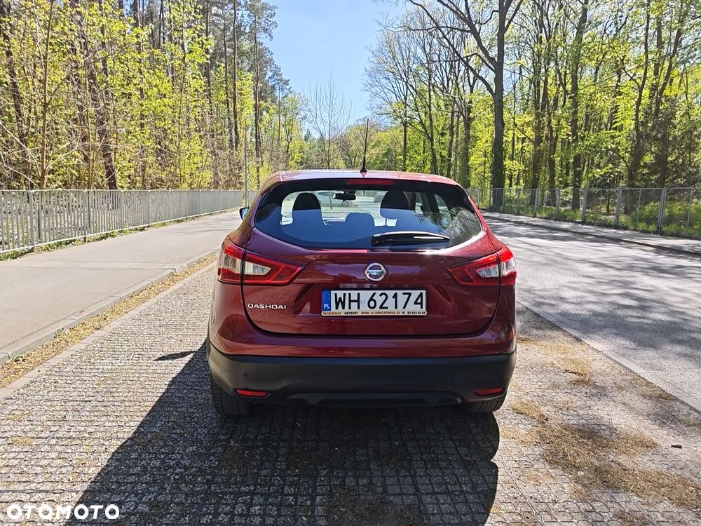 Nissan Qashqai 1.2 DIG-T Visia EU6 - 6