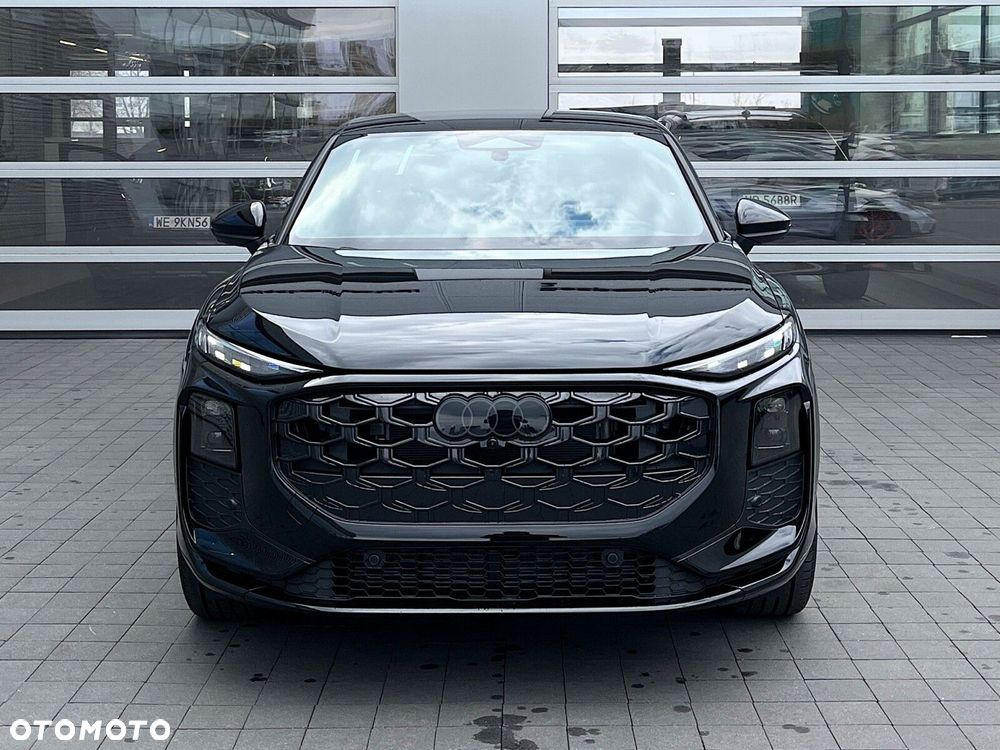 Audi Q3 Sportback - 11