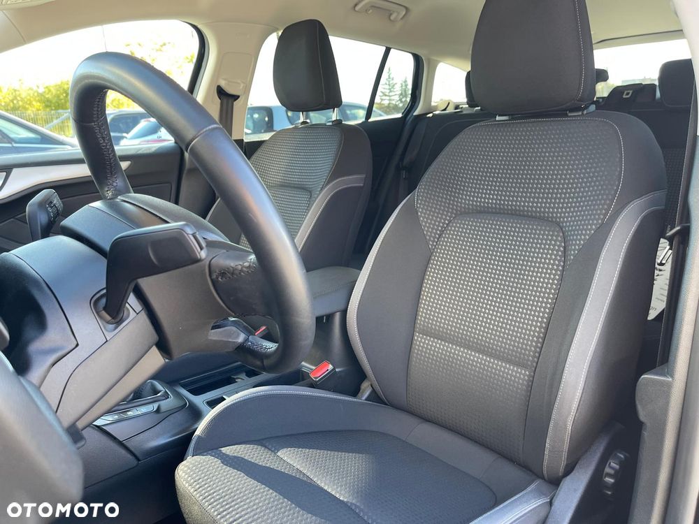 Ford Focus - 21