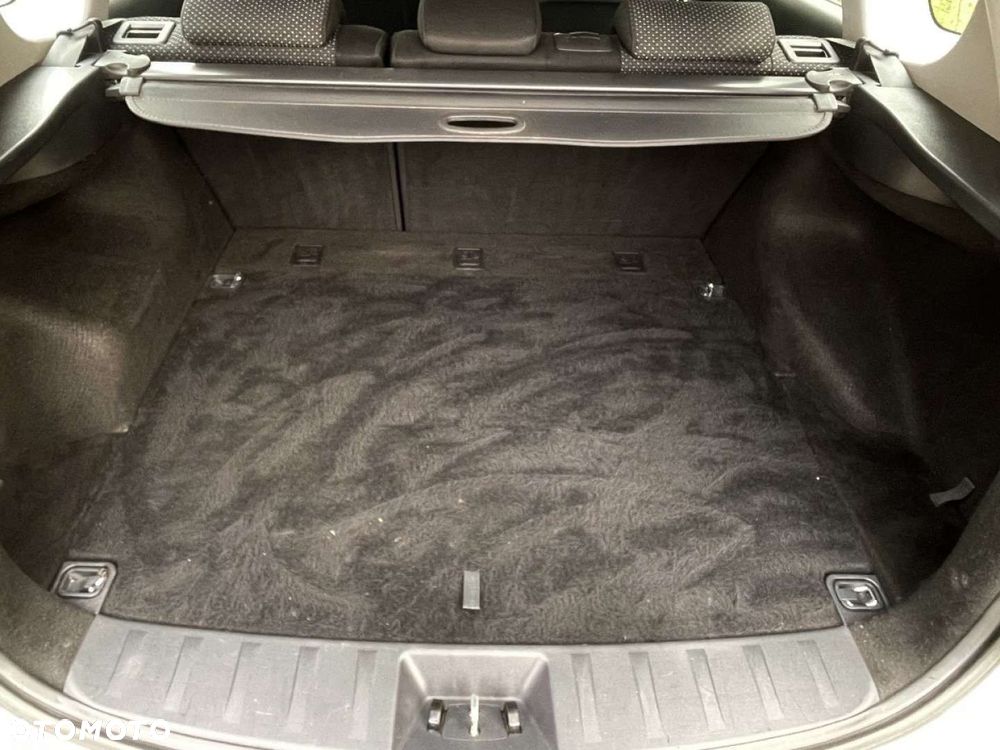 Hyundai i30 - 27