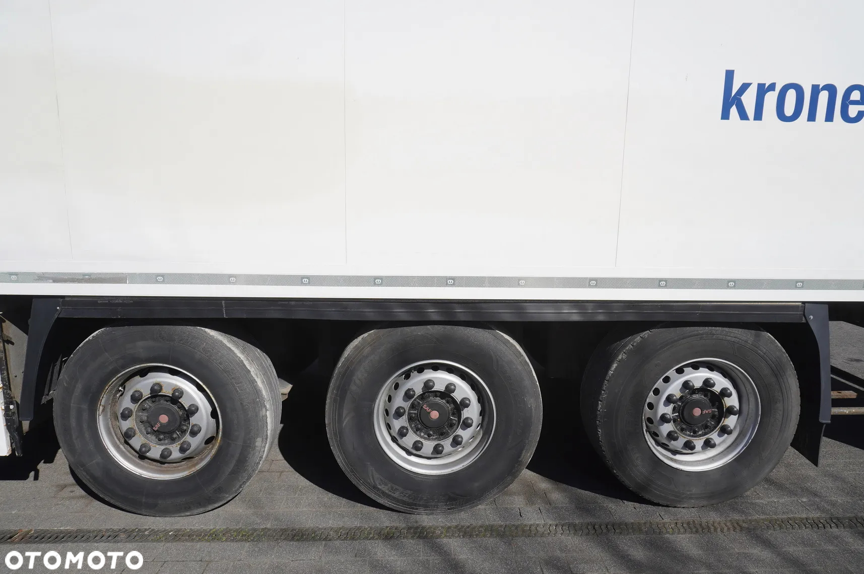 Krone Thermoking SLXe 300 / 30 t ładowności - 11