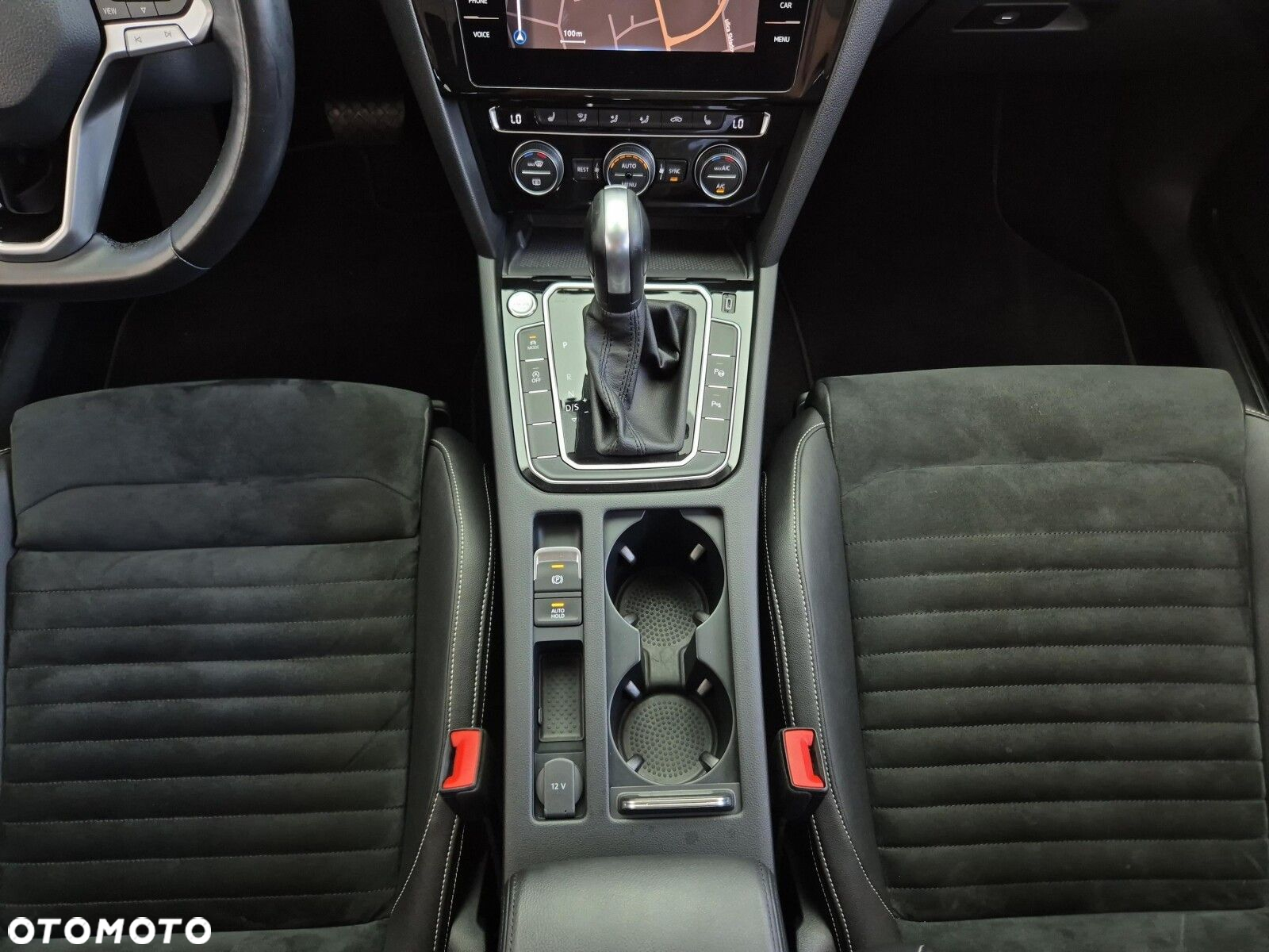 Volkswagen Passat 2.0 TSI Elegance DSG - 18