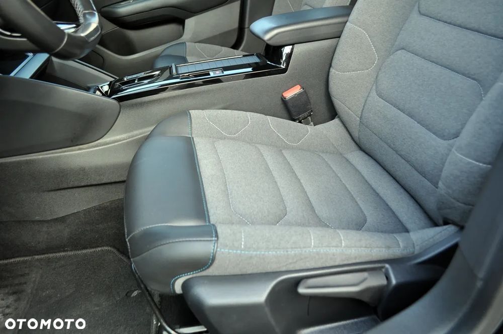 Citroën C4 1.5 BlueHDi Business Edition S&S EAT8 - 26