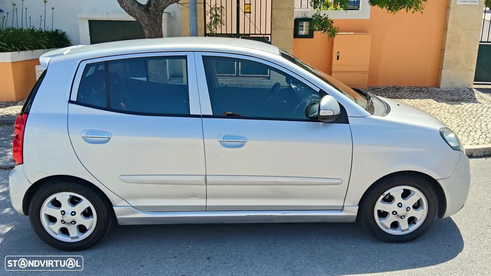 Kia Picanto 1.1 CRDi VGT EX Sport - 25