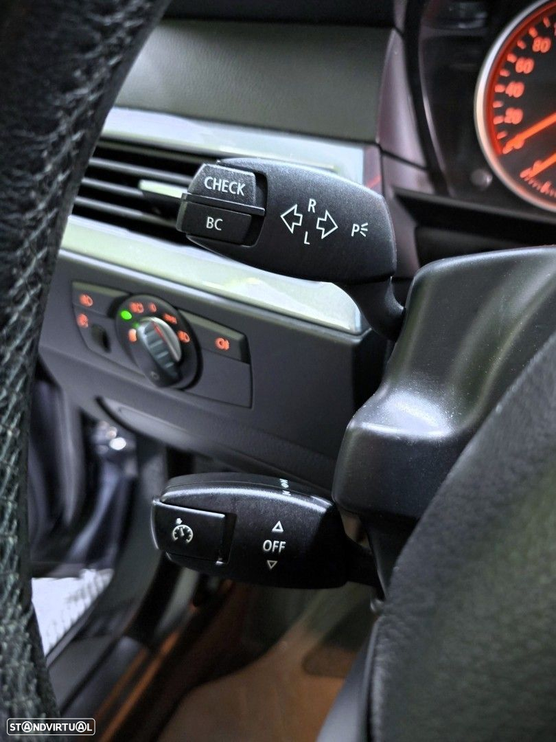 BMW 520 d Executive - 18
