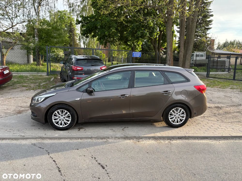 Kia Ceed - 1