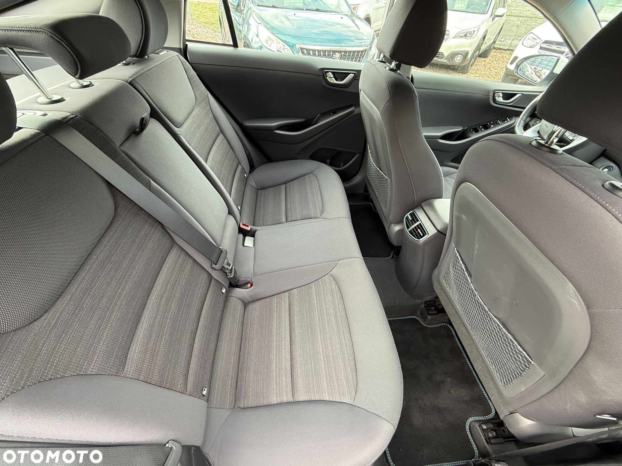 Hyundai IONIQ Hybrid 1.6 GDI - 26