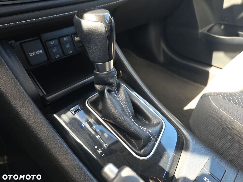 Toyota Corolla - 24