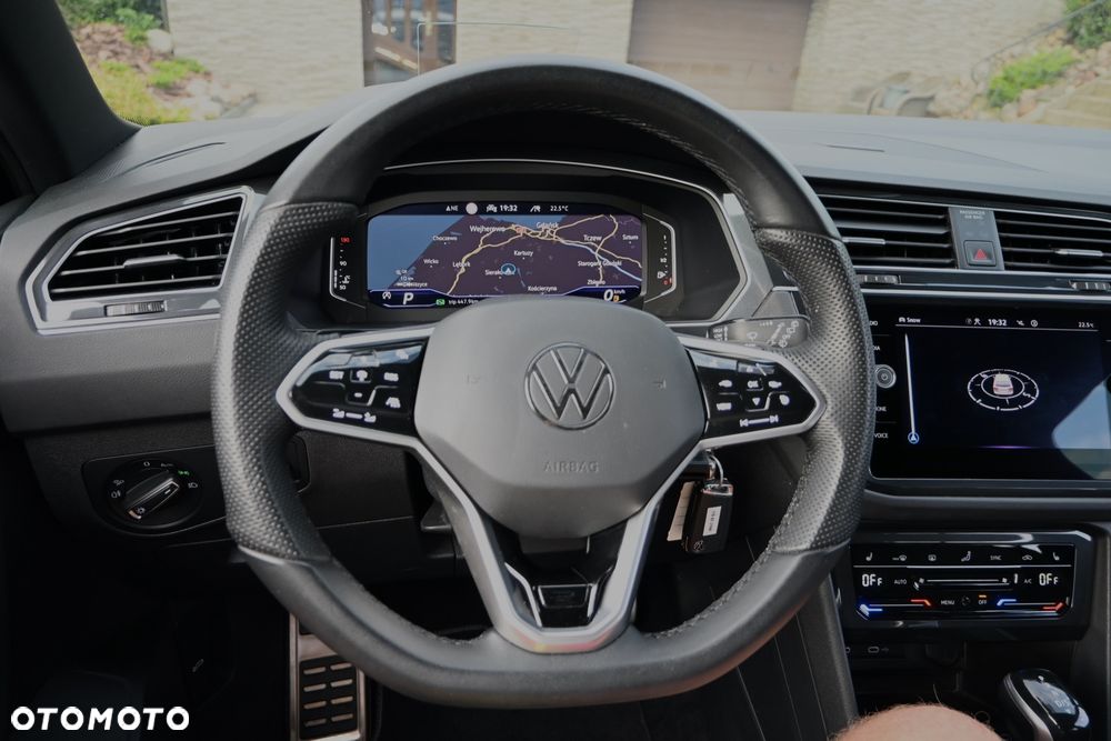 Volkswagen Tiguan 2.0 TDI SCR 4Mot R-Line DSG - 24