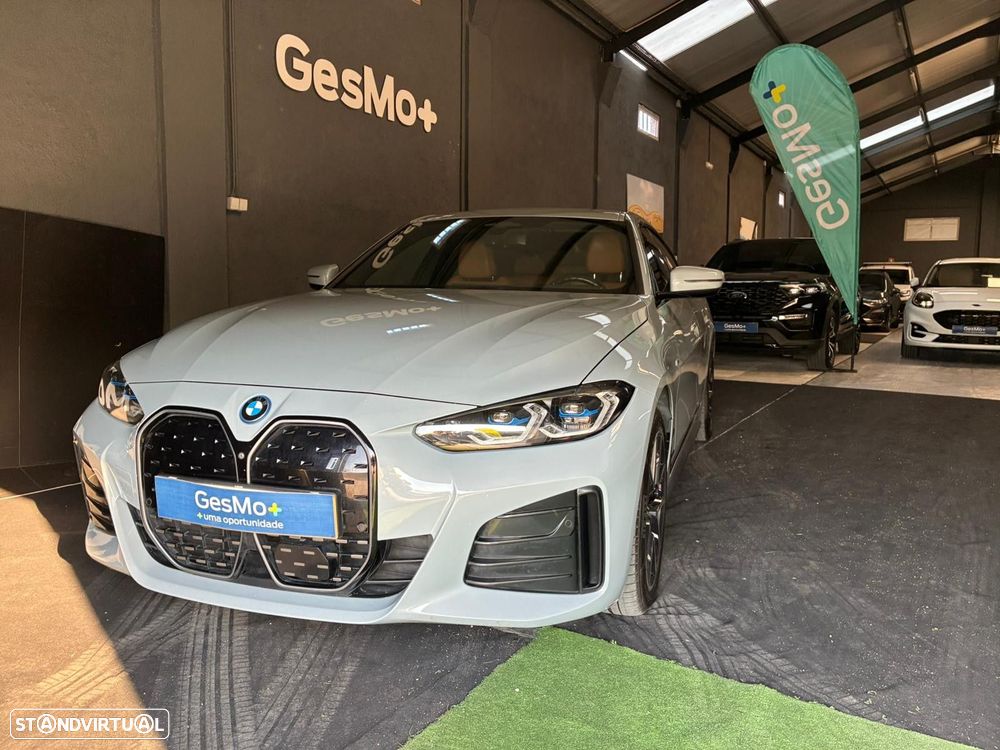 BMW i4 eDrive40 Pack Desportivo M - 1