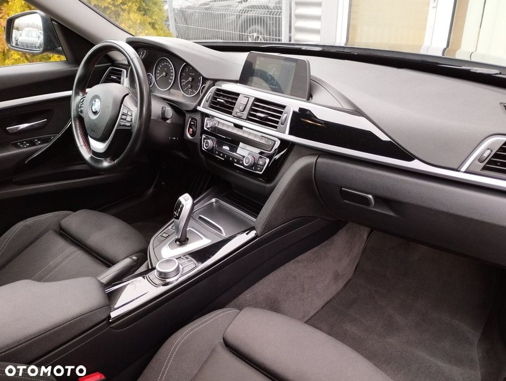 BMW 3GT 320i GPF Sport Line - 9