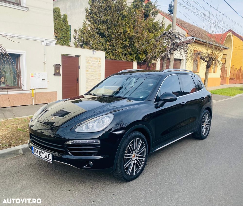 Porsche Cayenne - 6