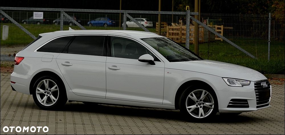 Audi A4 Avant 2.0 TFSI ultra Sport S tronic - 12