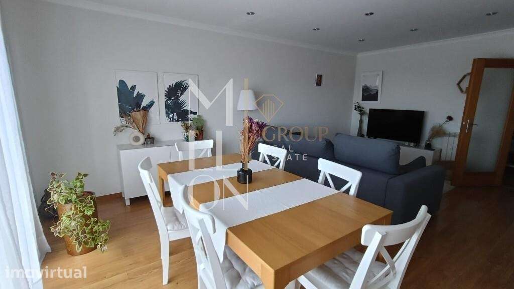 Apartamento T2 com 2 varandas, garagem e arrumo - Grande imagem: 2/11