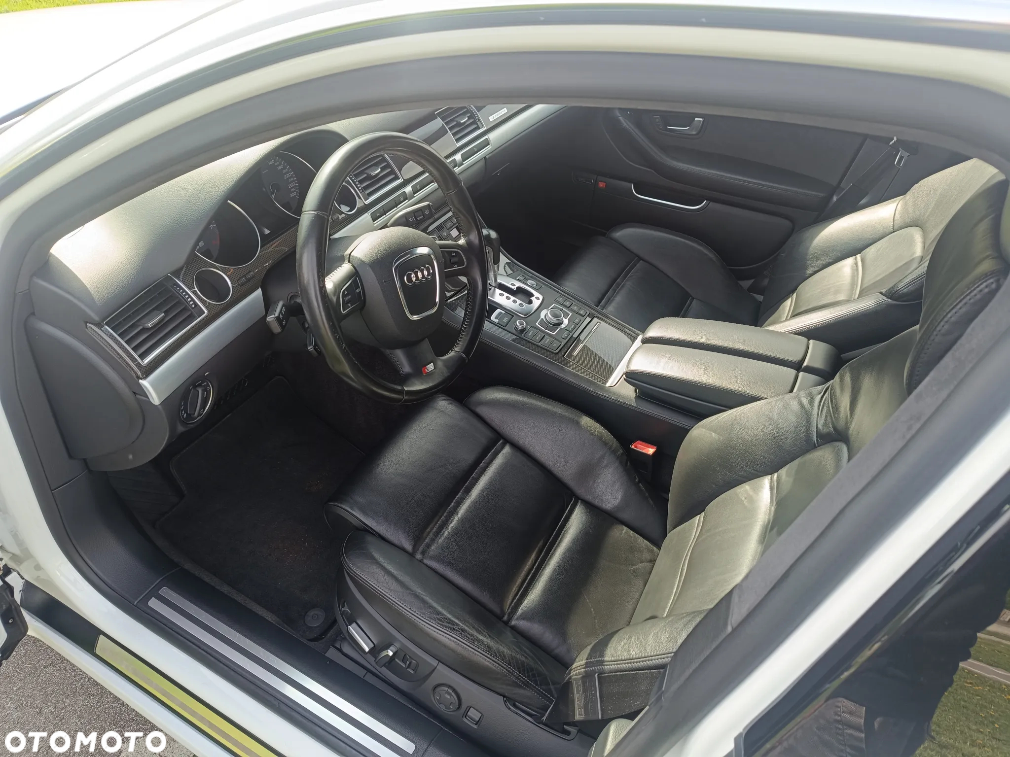 Audi S8 5.2 FSI Quattro - 7