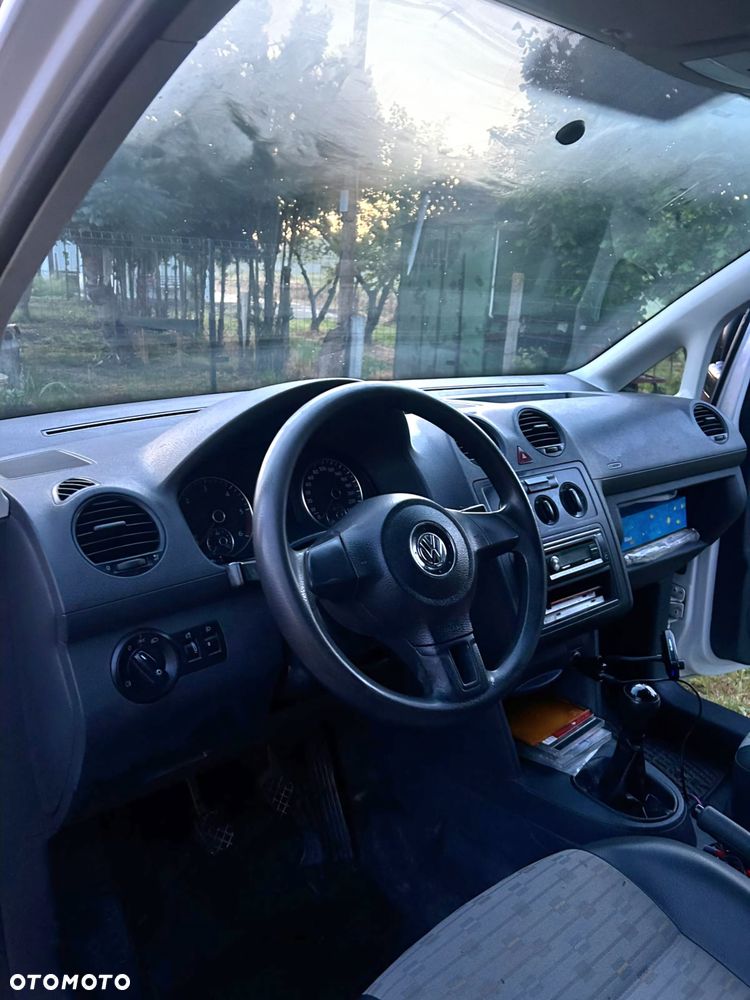 Volkswagen Caddy - 5