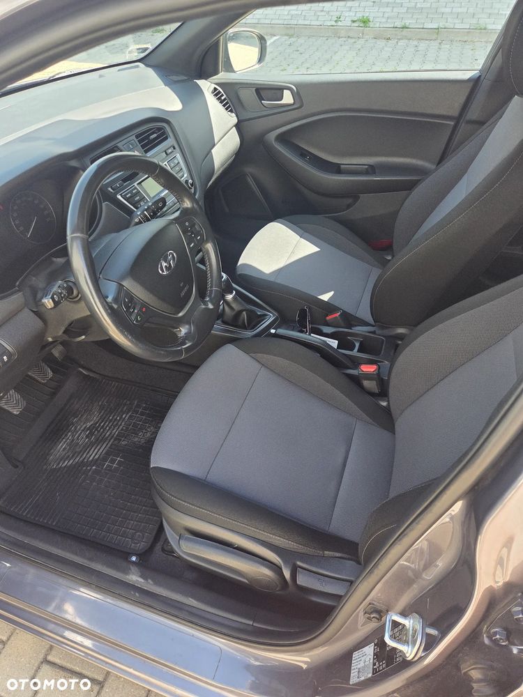 Hyundai i20 1.2 Fresh - 8