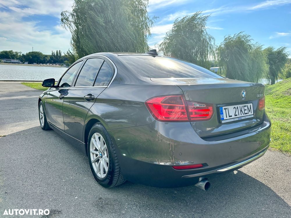 BMW Seria 3 320i EfficientDynamics Edition - 4