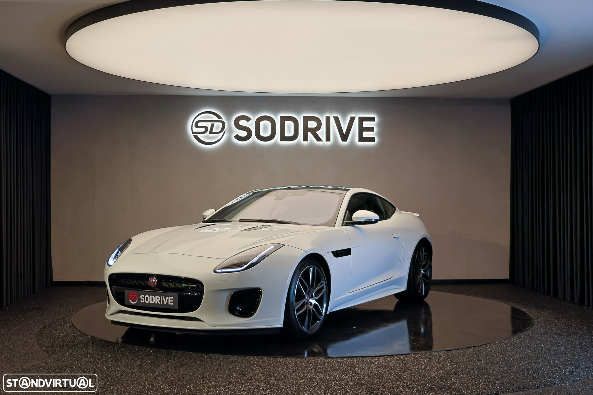 Jaguar F-Type 2.0 i4 R-Dynamic - 1