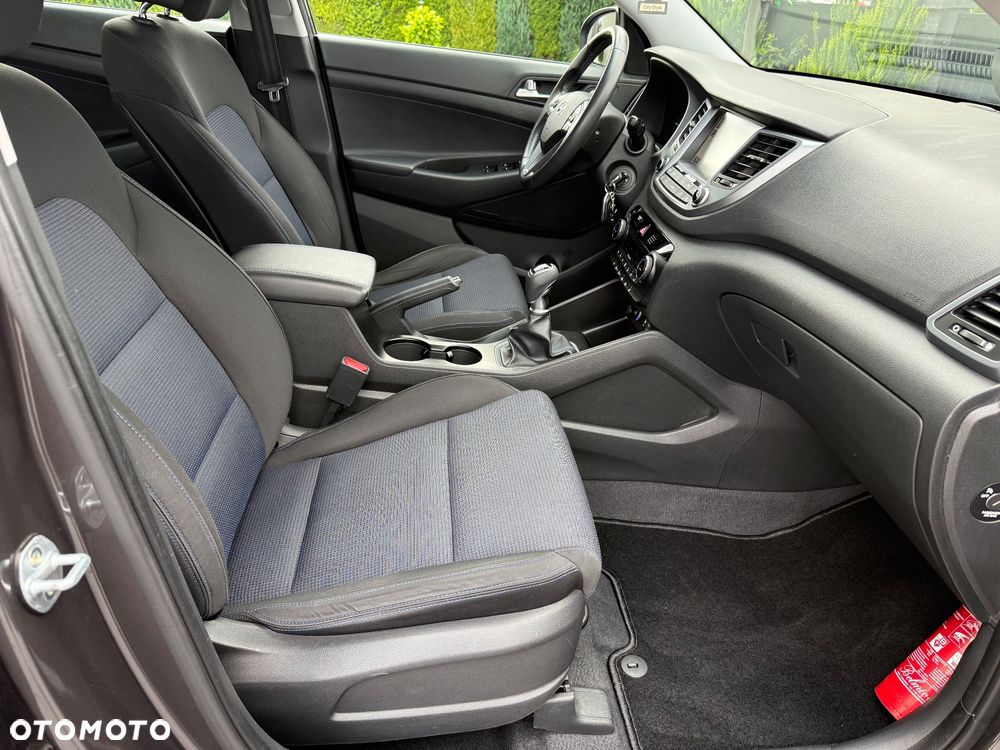 Hyundai Tucson blue 1.7 CRDi 2WD Advantage - 18